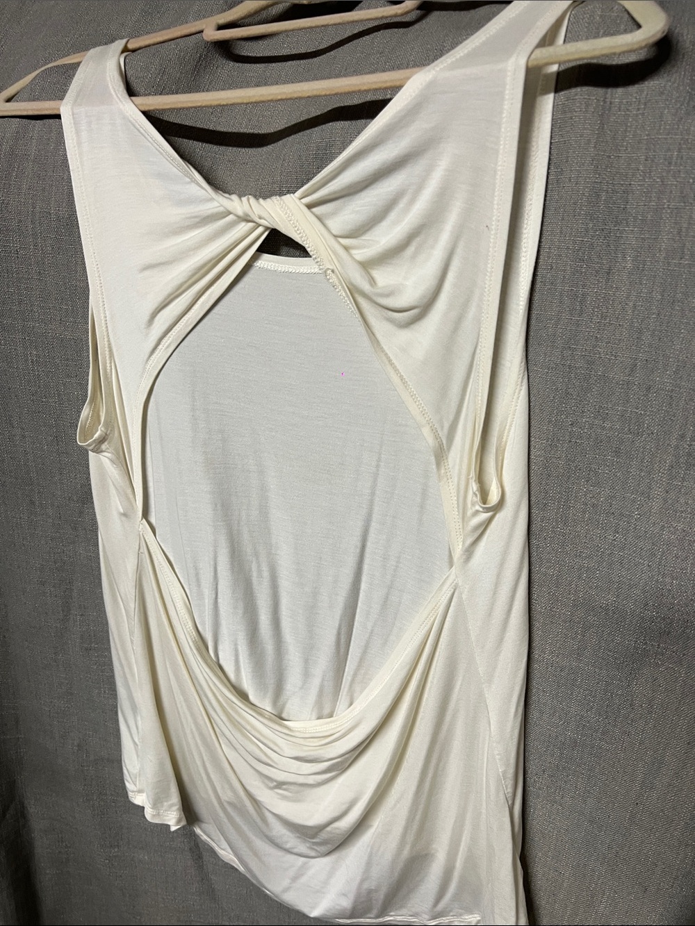 TAVI Breezy Tank in Sand M - Picture 4 of 10